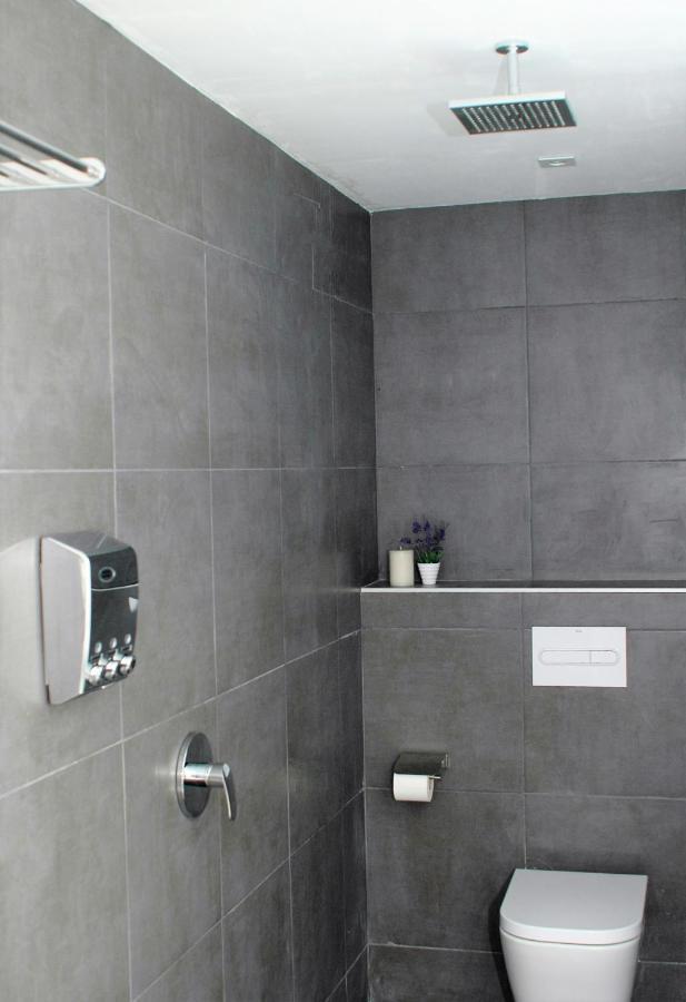 Jingtu Wellness & Spa B&B Comares Exterior photo
